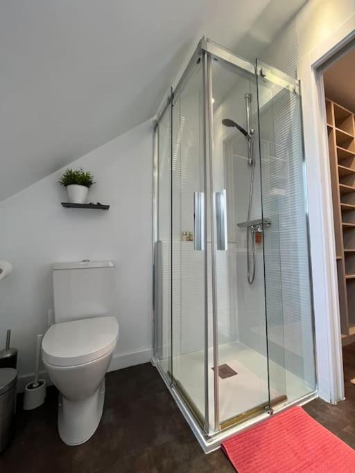 Apartamento Aura Oviedo,atico Con Garaje,604c
